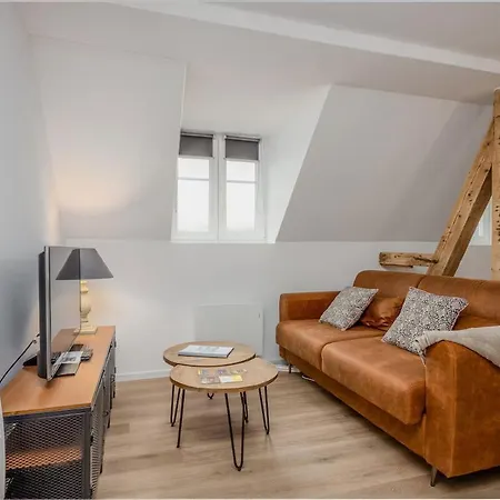 Beau Duplex F2 Neuf Sur Le Blanc