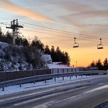 Beau Duplex F2 Neuf Sur Le Blanc *
