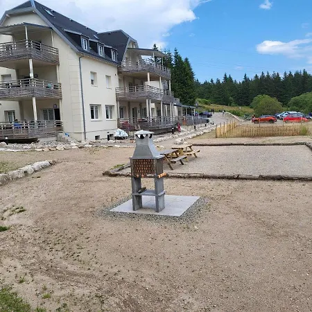 Beau Duplex F2 Neuf Sur Le Blanc Apartament Orbey